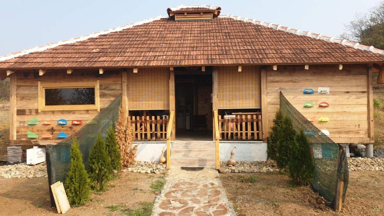 Api Centar Brdjani Villa Brgjani Exterior foto